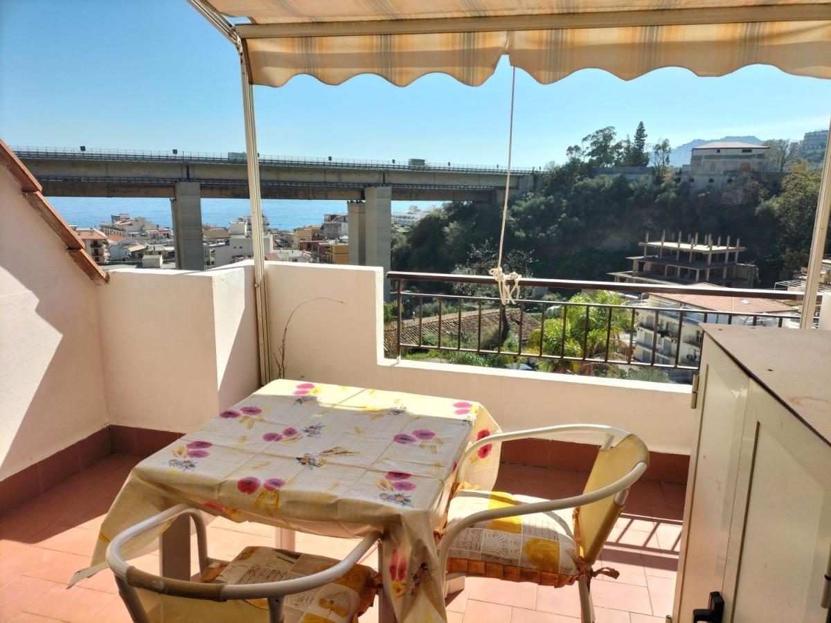 לטויאני Casa Vacanza Da Rosa מראה חיצוני תמונה