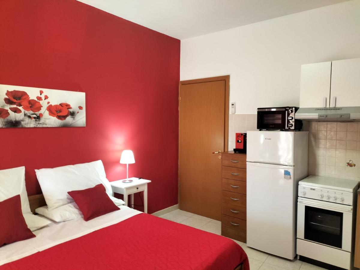 לטויאני Casa Vacanza Da Rosa מראה חיצוני תמונה