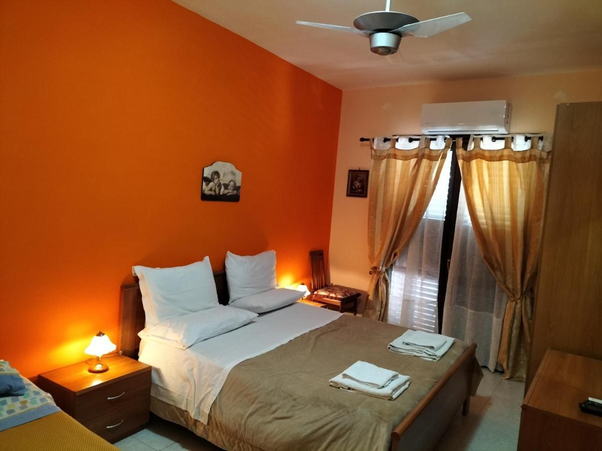 לטויאני Casa Vacanza Da Rosa מראה חיצוני תמונה