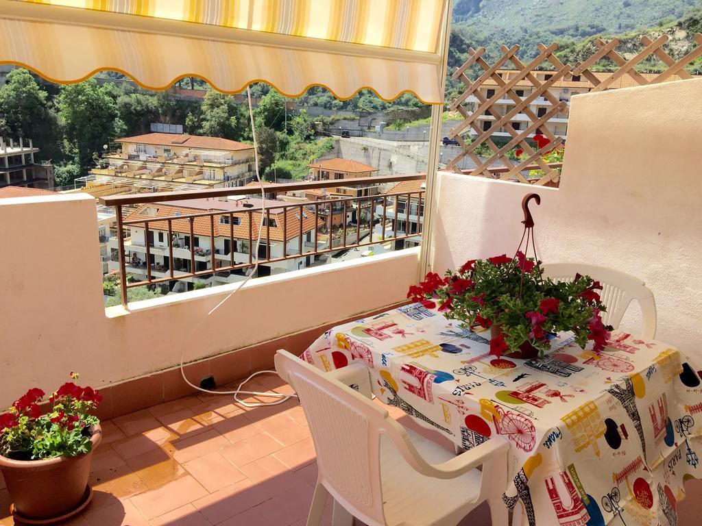 לטויאני Casa Vacanza Da Rosa מראה חיצוני תמונה