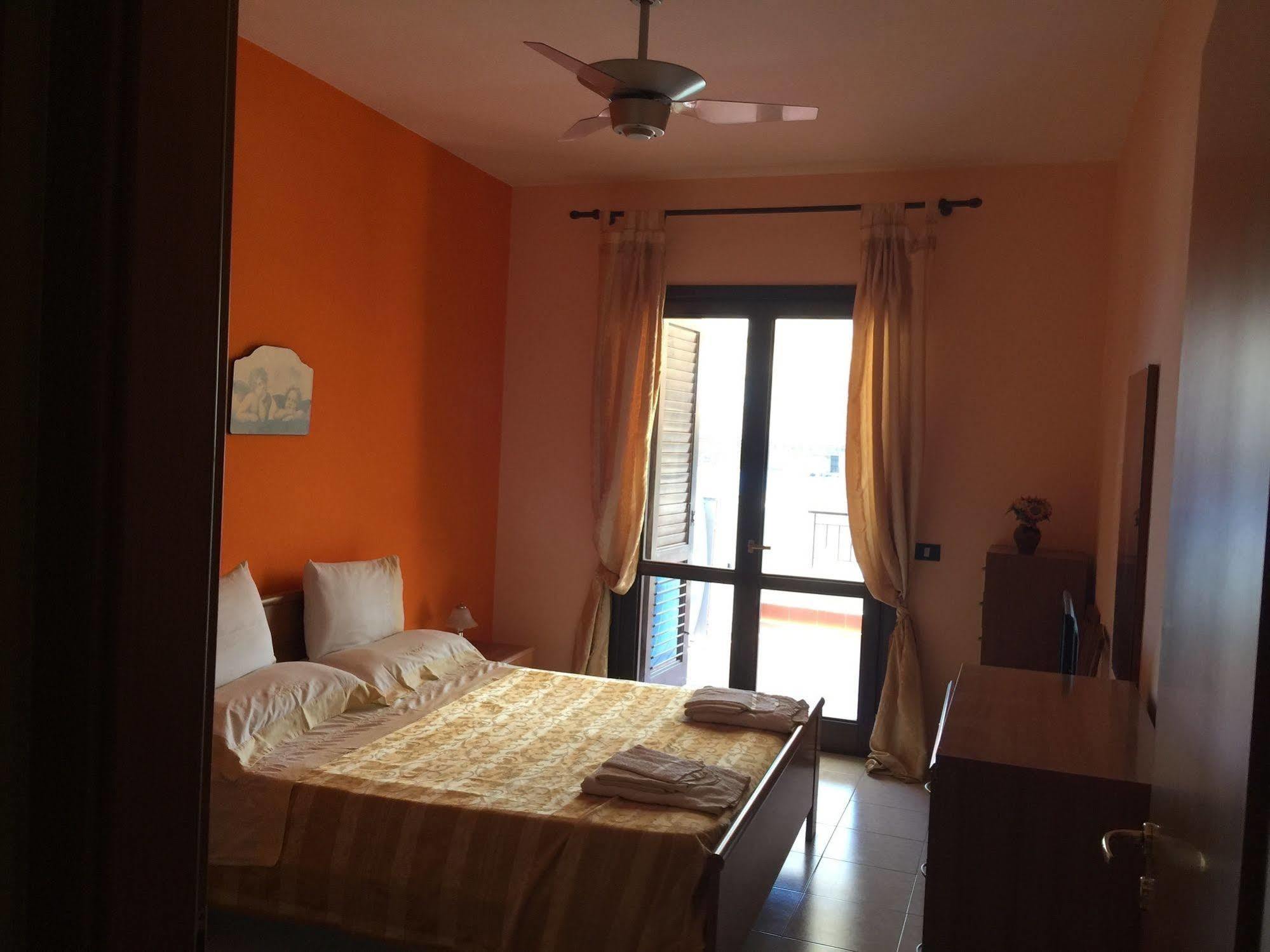 לטויאני Casa Vacanza Da Rosa מראה חיצוני תמונה