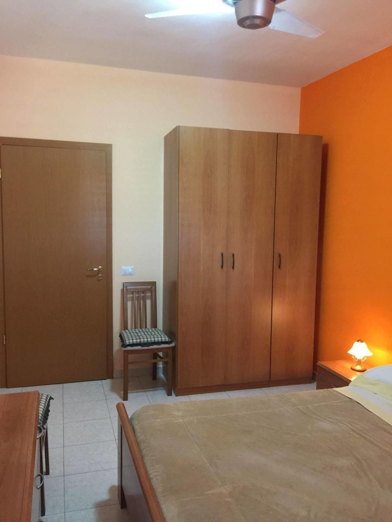 לטויאני Casa Vacanza Da Rosa מראה חיצוני תמונה