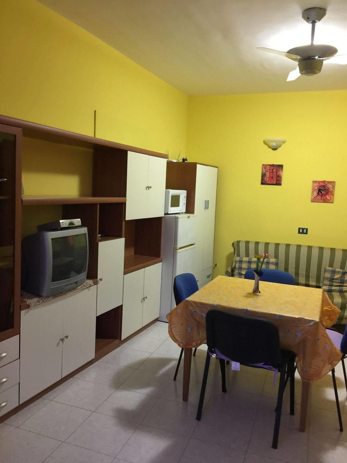 לטויאני Casa Vacanza Da Rosa מראה חיצוני תמונה